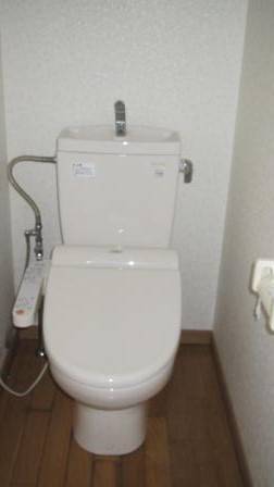 弘前市 アパート 和泉 ハイツウララトイレwidth= 弘前市 アパート 和泉